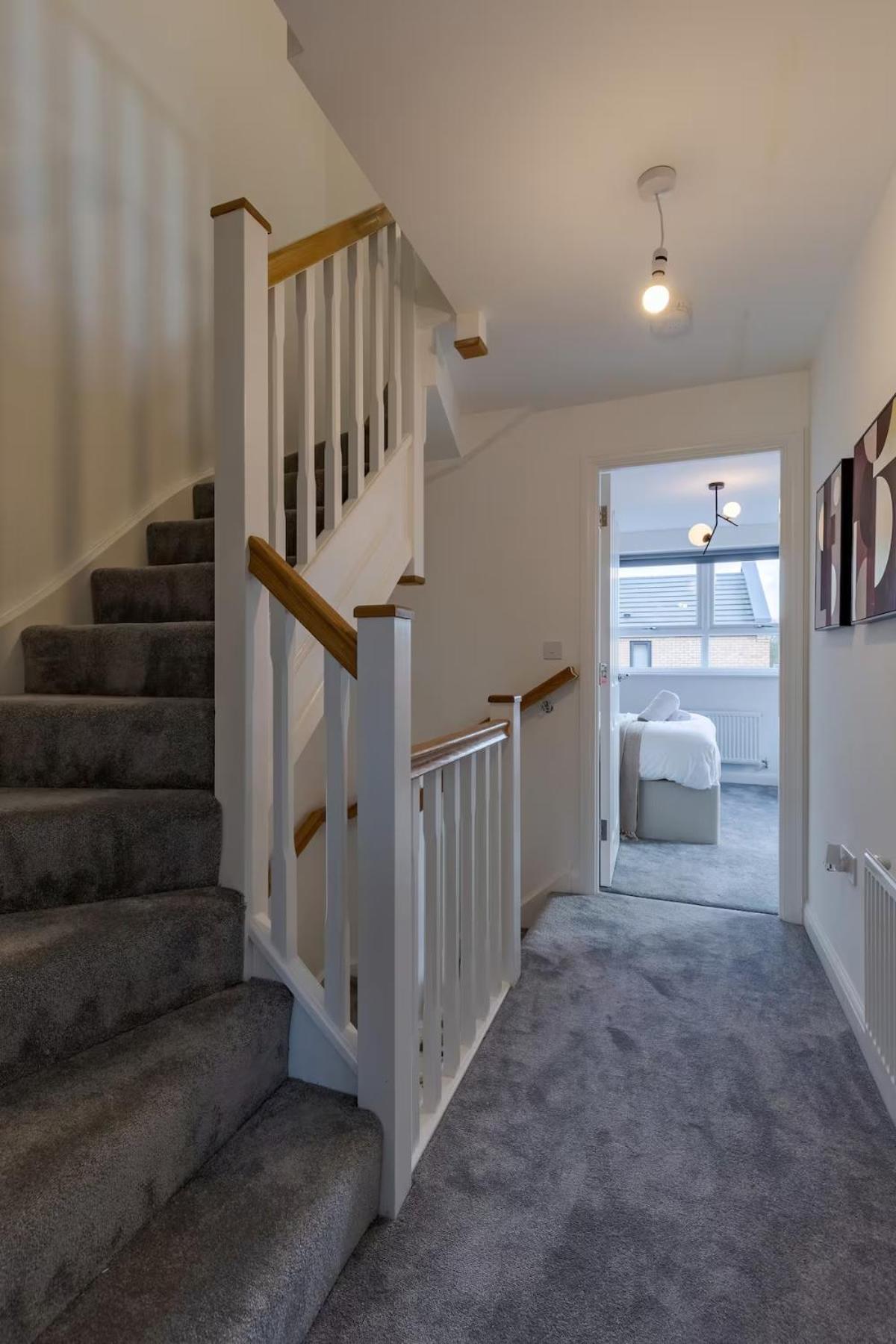 Sherlock Urban Escape Stylish 4br Townhouse With Garden And Parking * Birmingham